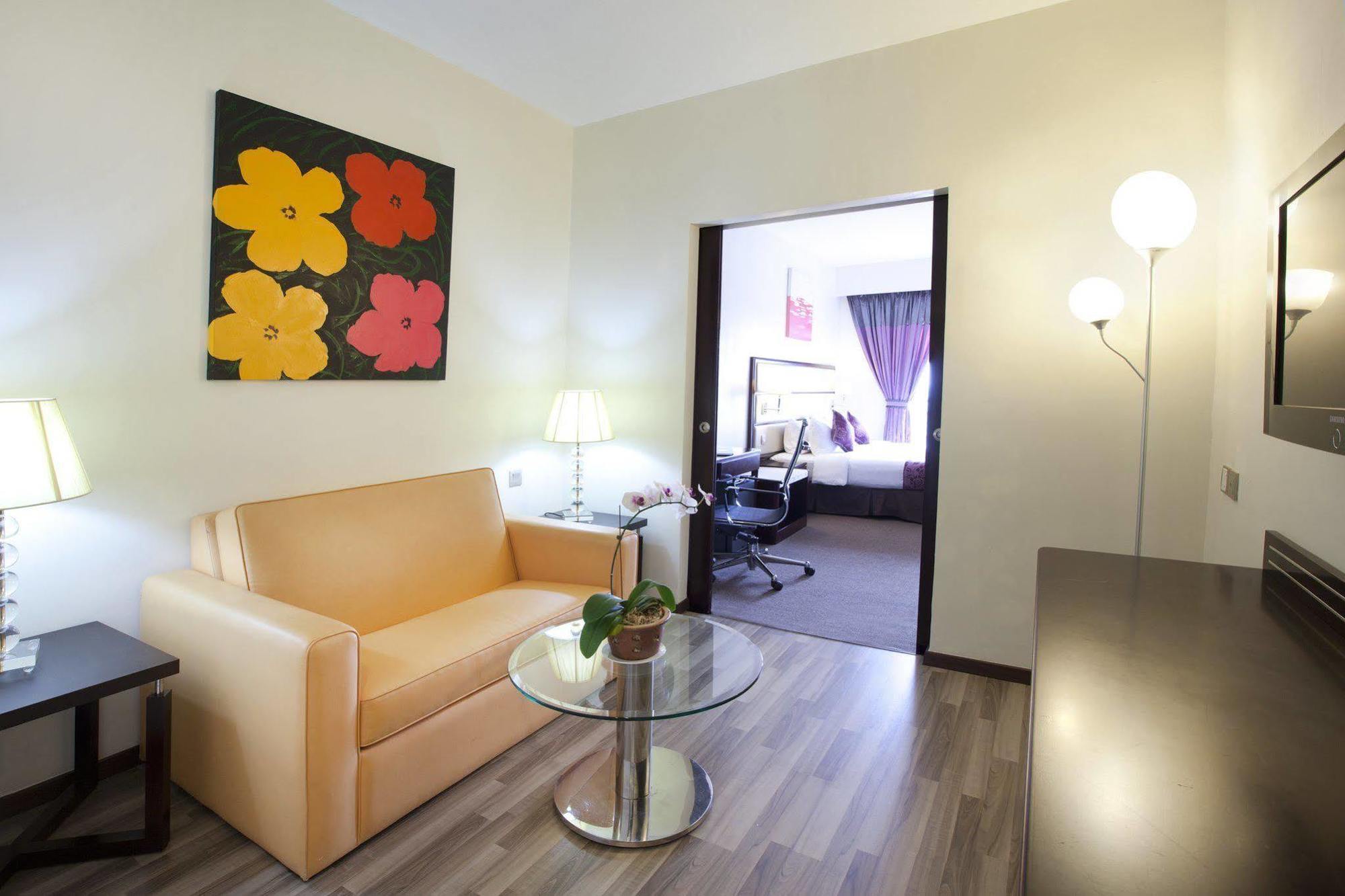 Hotel Silka Johor Bahru Exterior foto