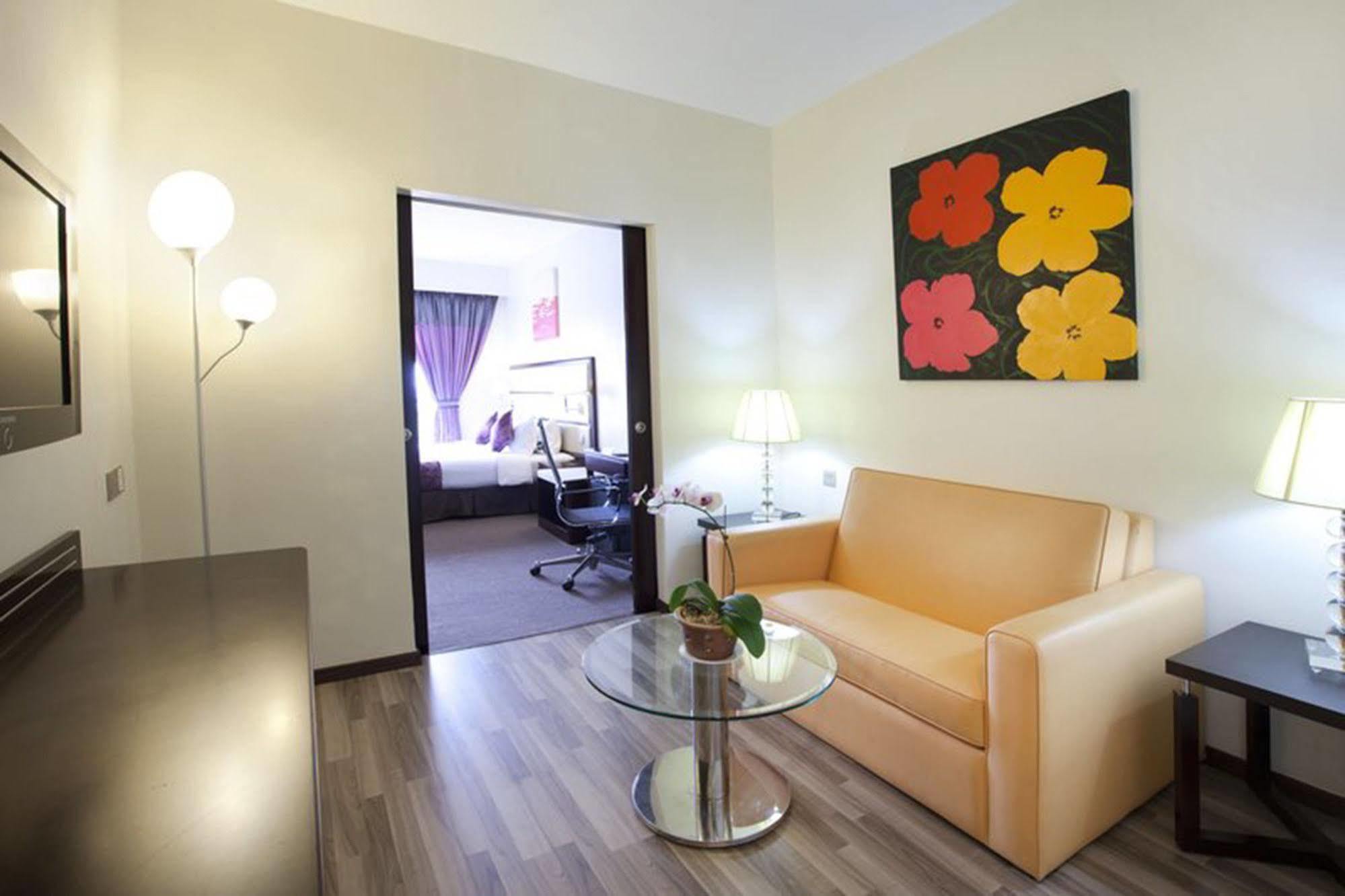 Hotel Silka Johor Bahru Exterior foto