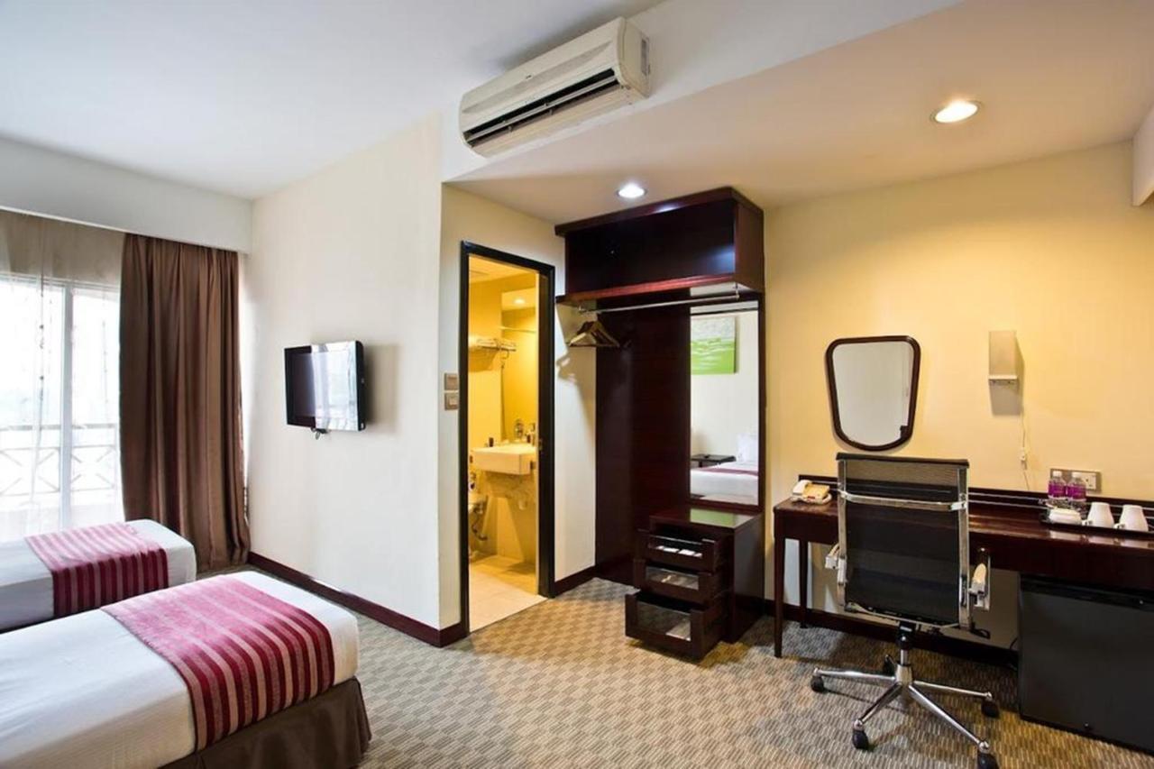 Hotel Silka Johor Bahru Exterior foto