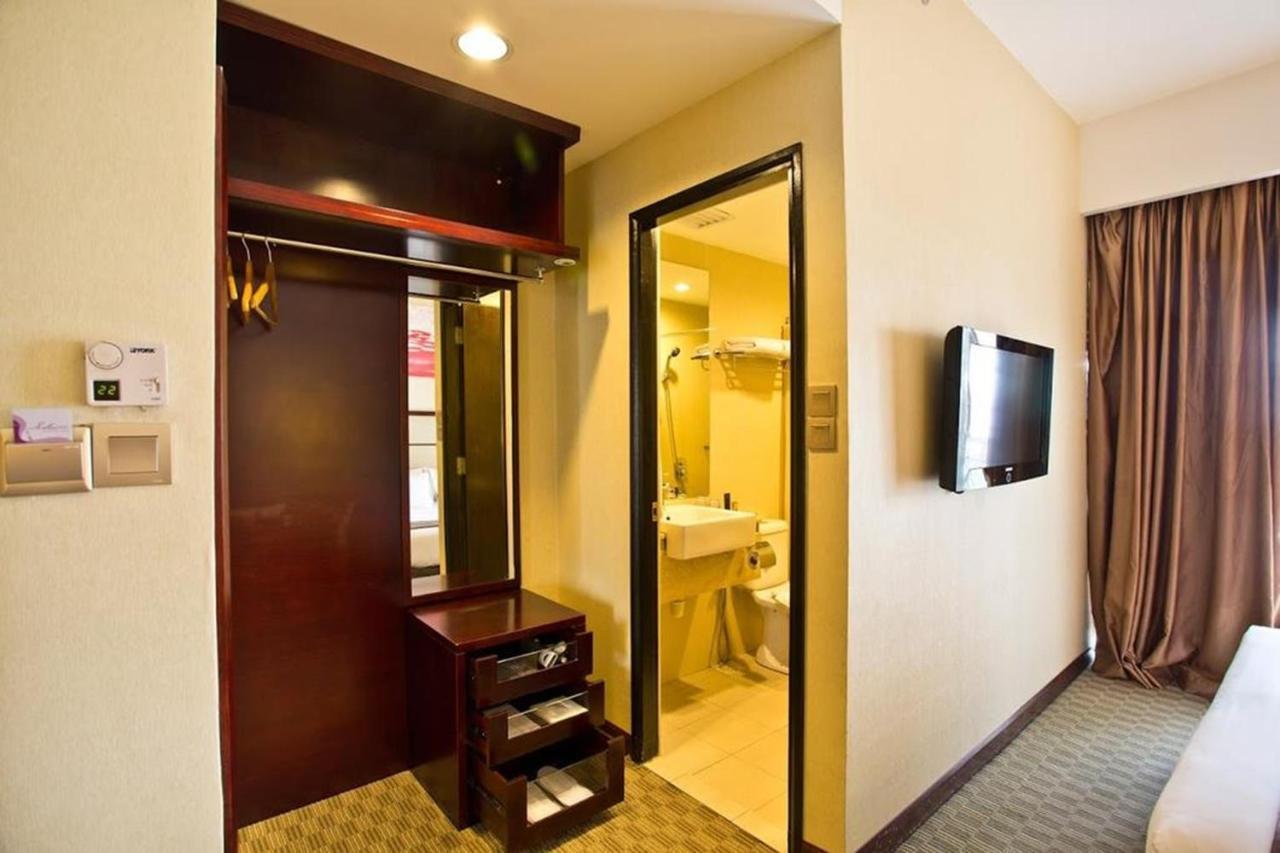 Hotel Silka Johor Bahru Exterior foto