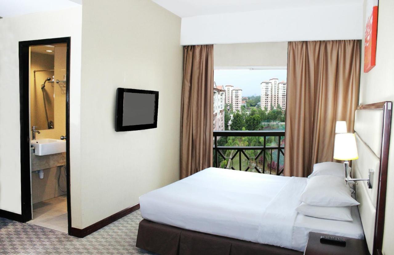 Hotel Silka Johor Bahru Exterior foto