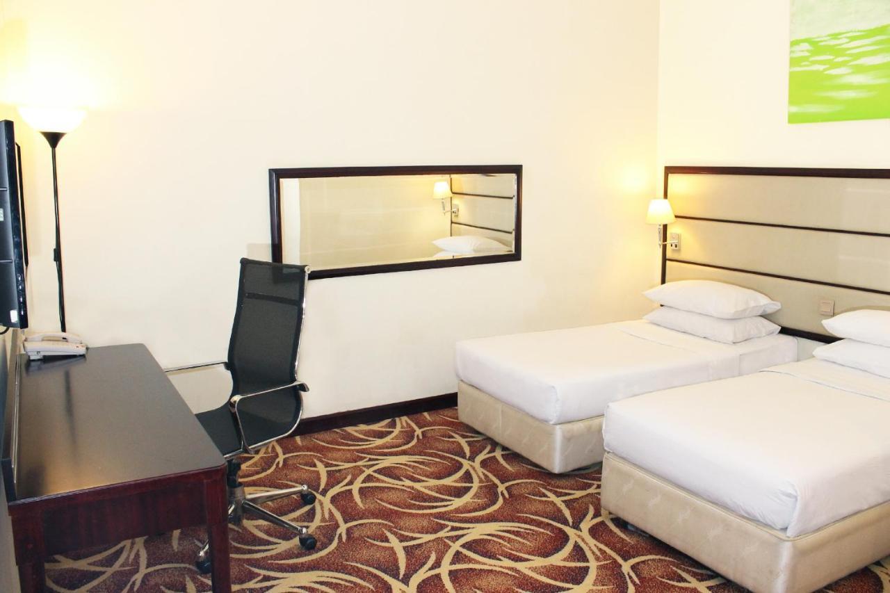 Hotel Silka Johor Bahru Exterior foto
