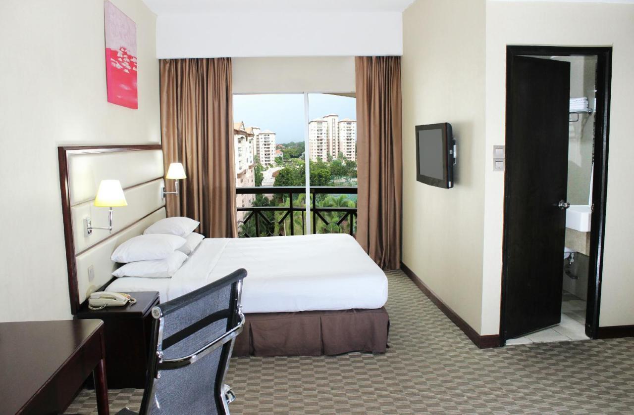 Hotel Silka Johor Bahru Exterior foto