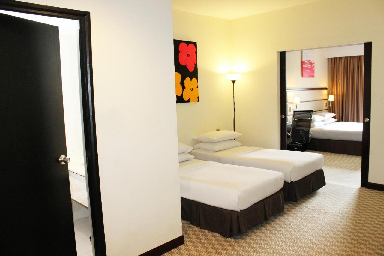 Hotel Silka Johor Bahru Exterior foto